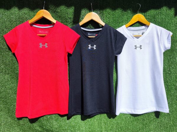 Remera DriFit escote V