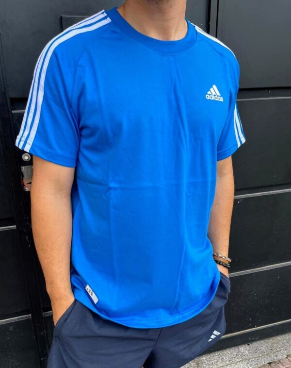 Remera Adidas 3 lineas - Image 3
