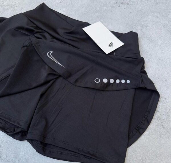 Short pollera Nike - Image 4