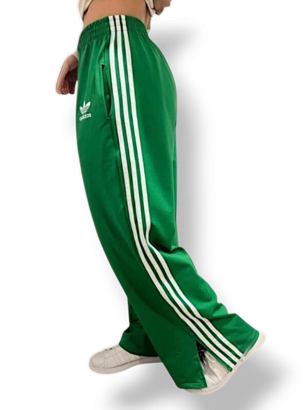 Palazo deportivo Adidas - Image 5