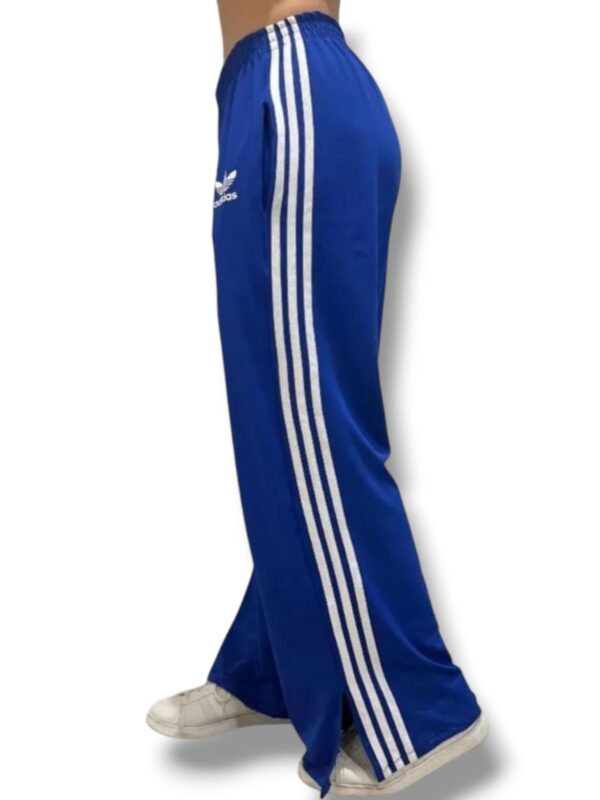 Palazo deportivo Adidas